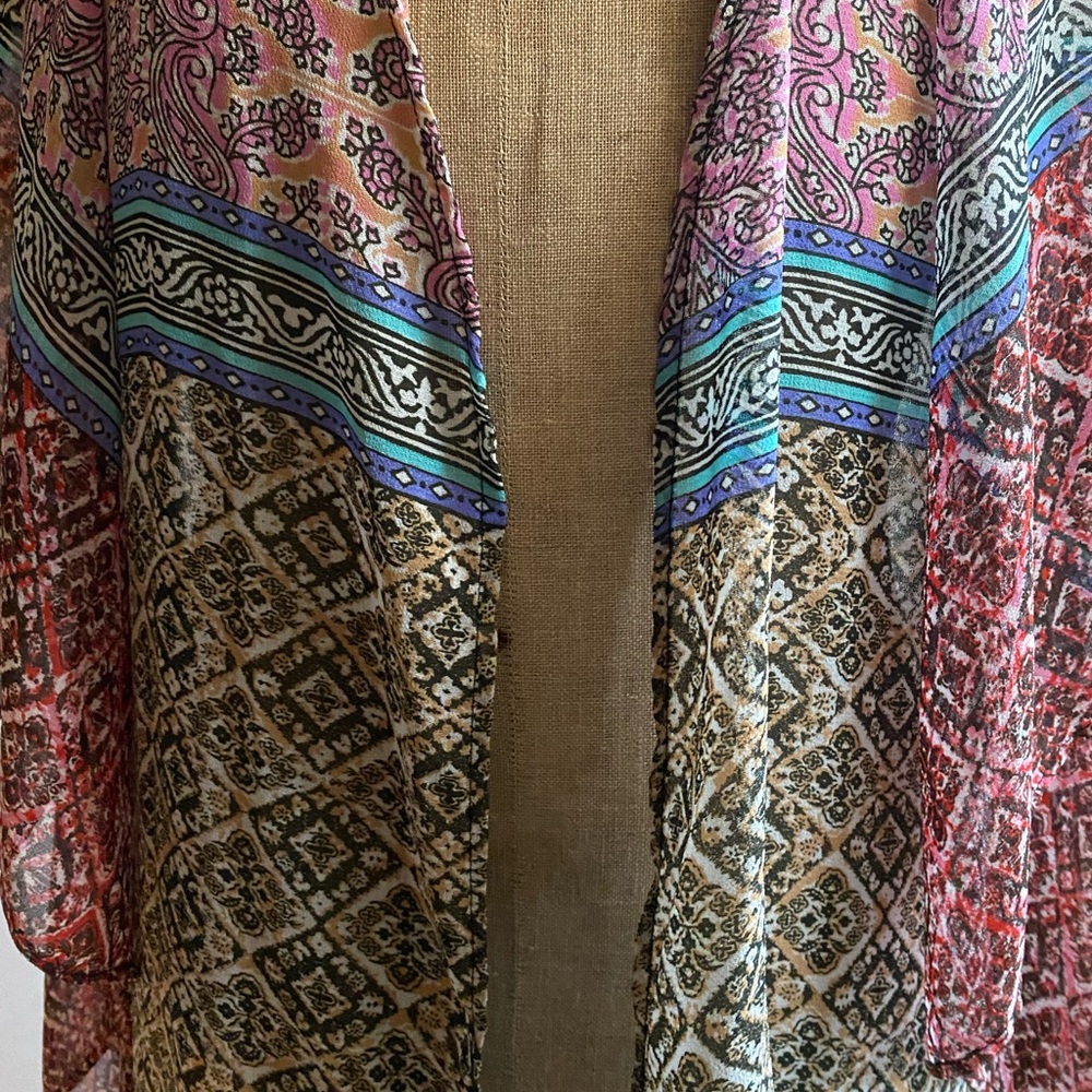 Mixed Pattern Wrap - Picture 3 of 4